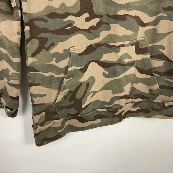 Chelsea‎ DeBoer By Lily & Lottie Camo Cowl Neck Tunic Top Size Large - Picture 3 of 7